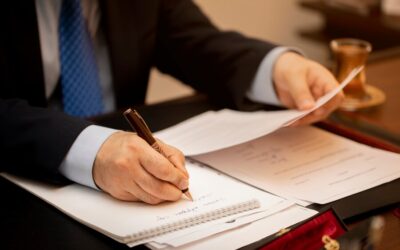 Reclamación de gastos notariales, registrales e impuestos por actos jurídicos documentados a los bancos